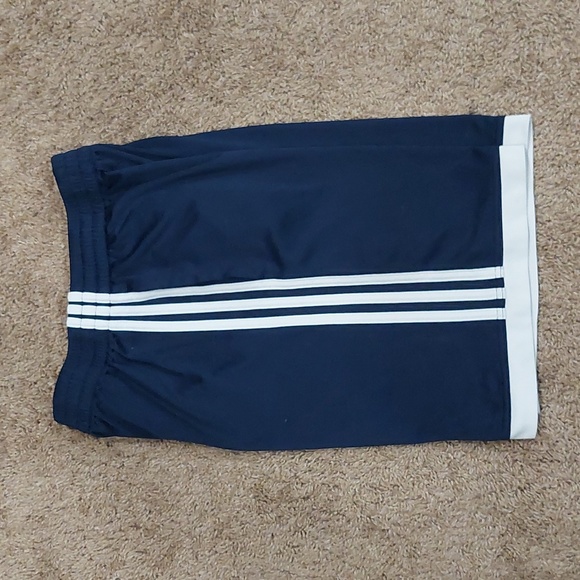 🤑5$25 ADIDAS Athletic 3 Stripe Shorts (L 14/16) - Picture 5 of 8